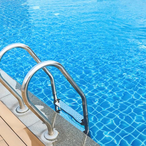 clean pool | HOA spring cleaning